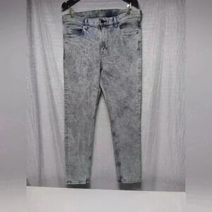 & Denim  Men's Acid wash Slim jeans. Size 34